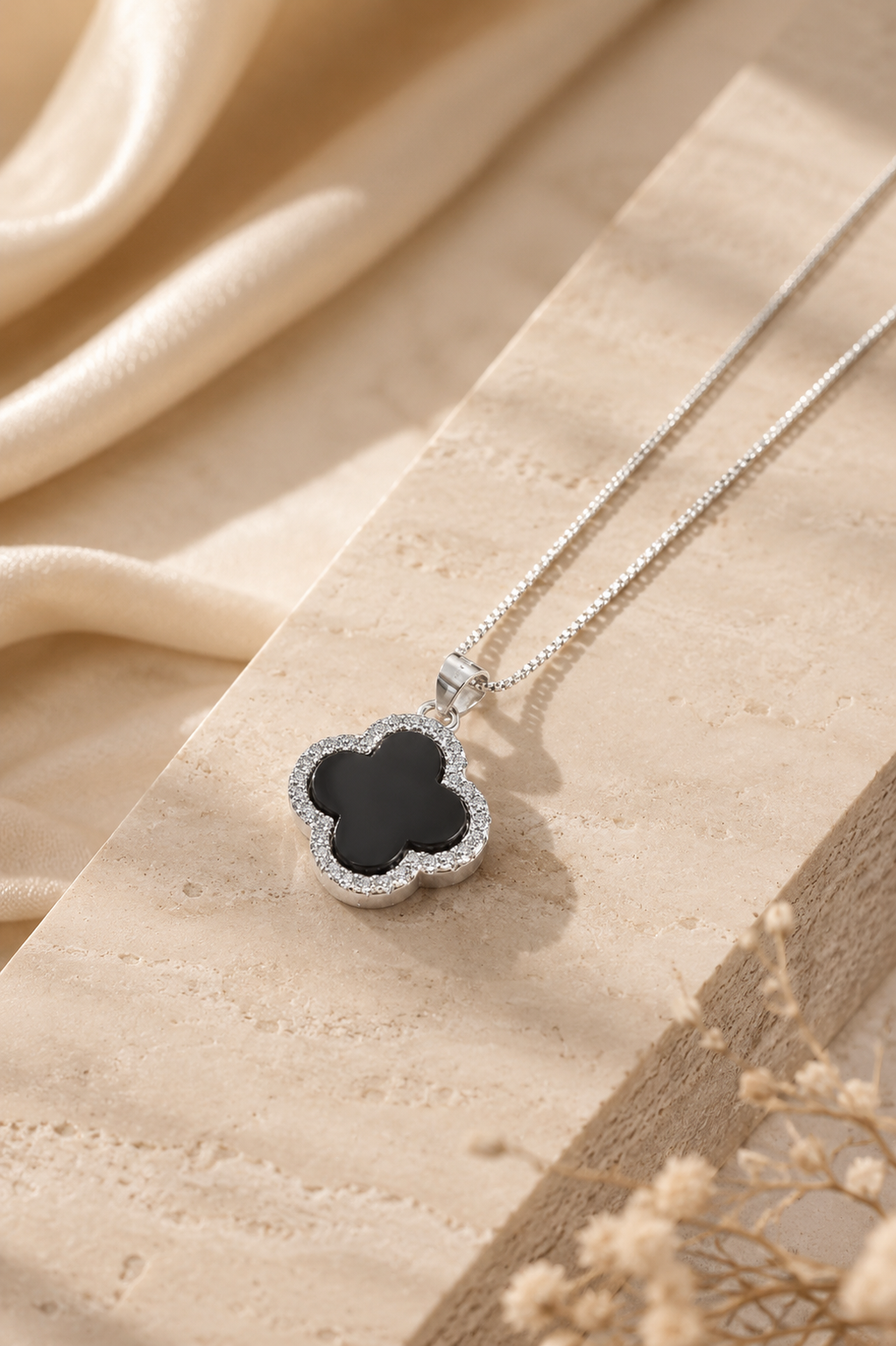 Fortuna Clover Pendant Necklace – Sterling Silver jewelry by Curia Pieces, view 3